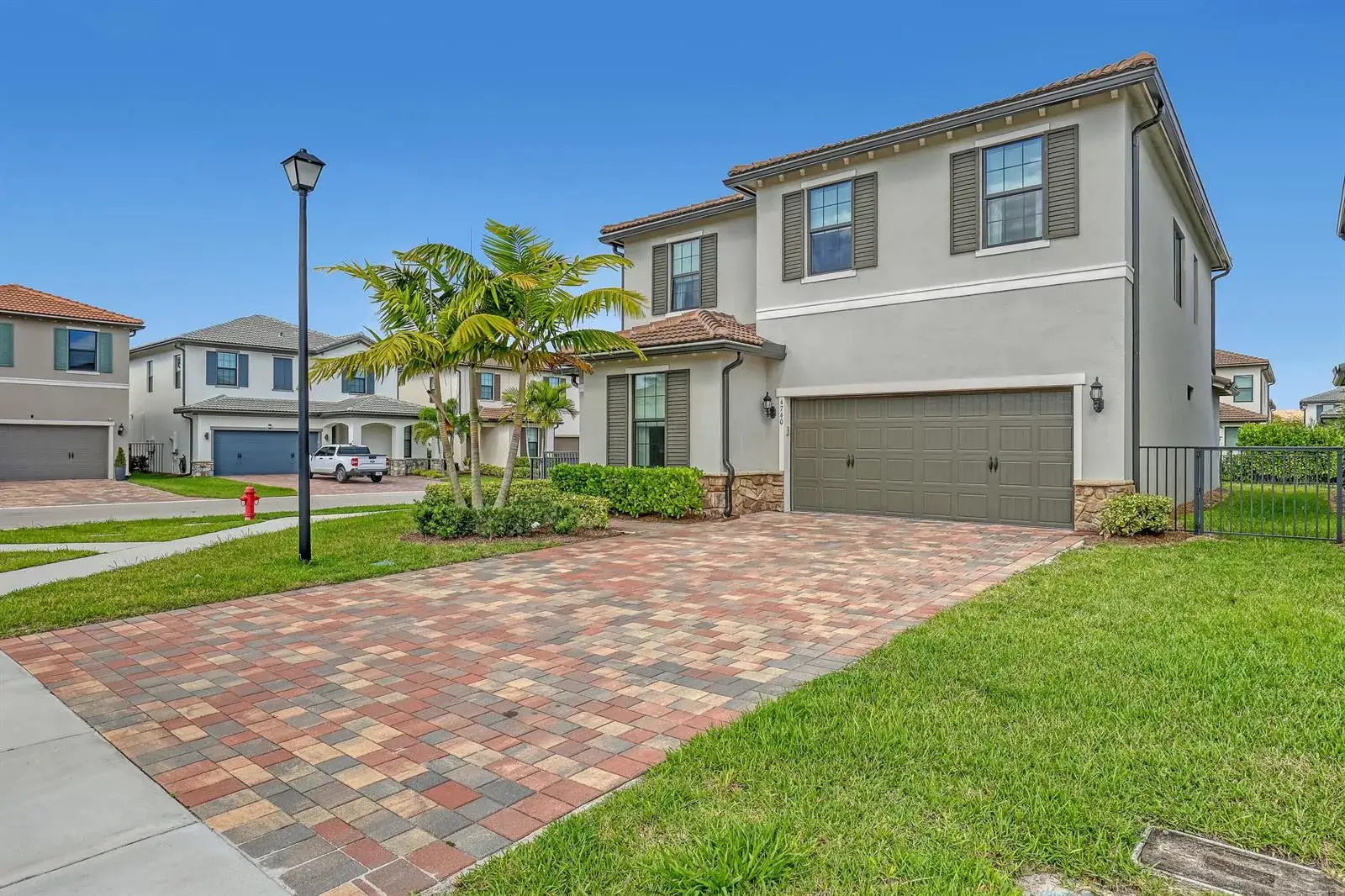 5 bedroom 3 bath Residential for sale at 4740 Chantilly, Lake Worth FL 33467