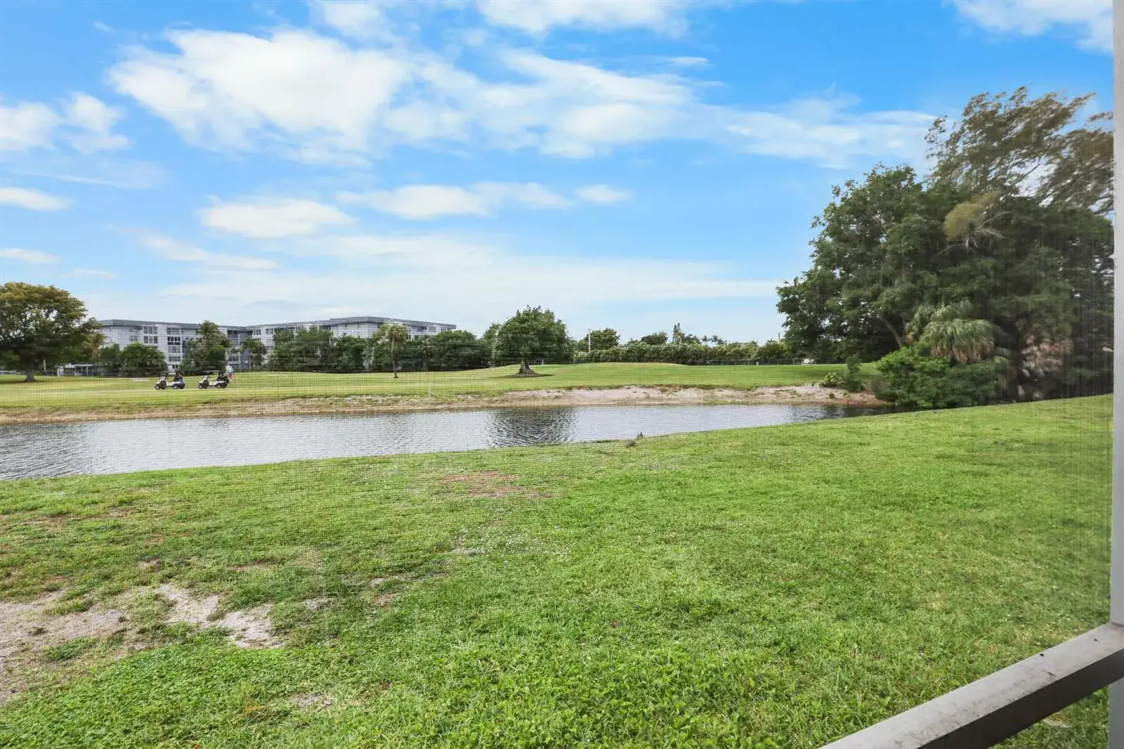 2 bedroom 2 bath Residential for sale at 1460 NW 80th Avenue # 108, Margate FL 33063