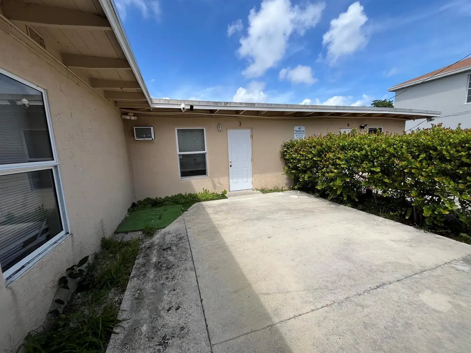 1 bedroom 1 bath Residential Lease for rent at 901 8th Street # 3, West Palm Beach FL 33401