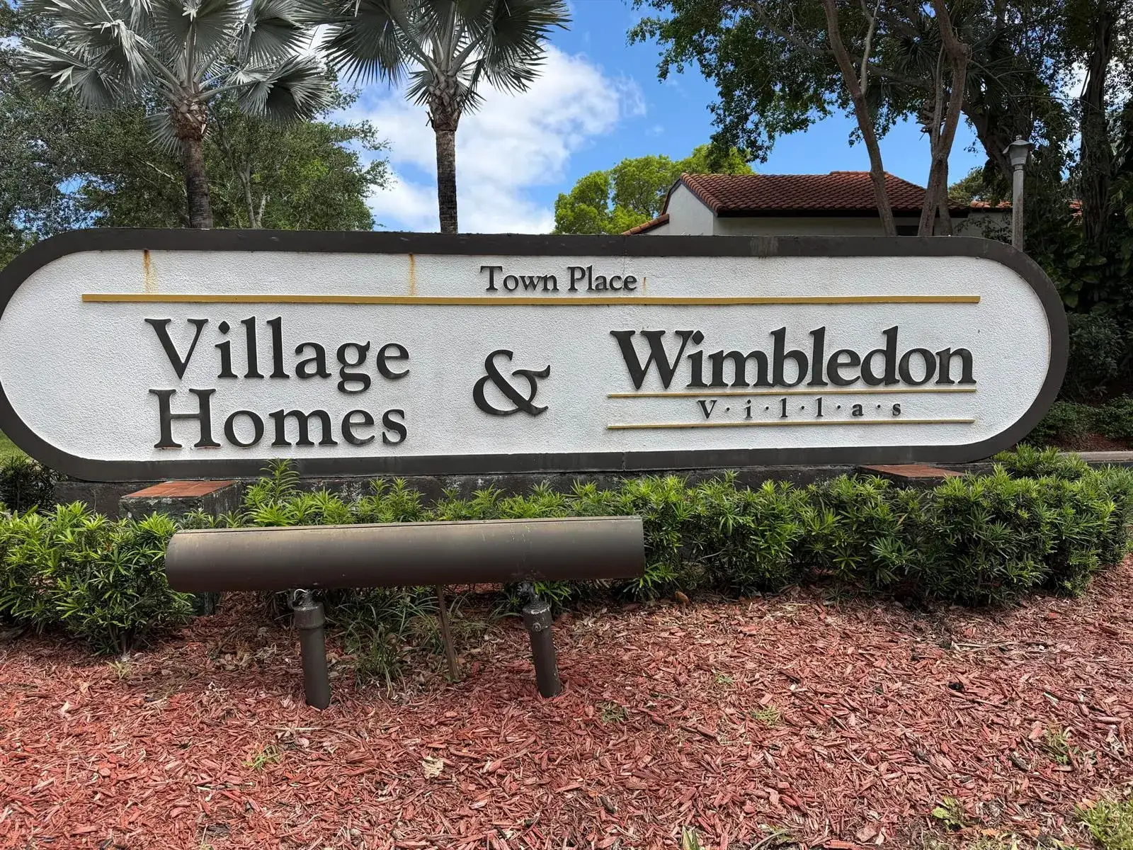 2 bedroom 2 bath Residential for sale at 5803 Fox Hollow Drive # B, Boca Raton FL 33486