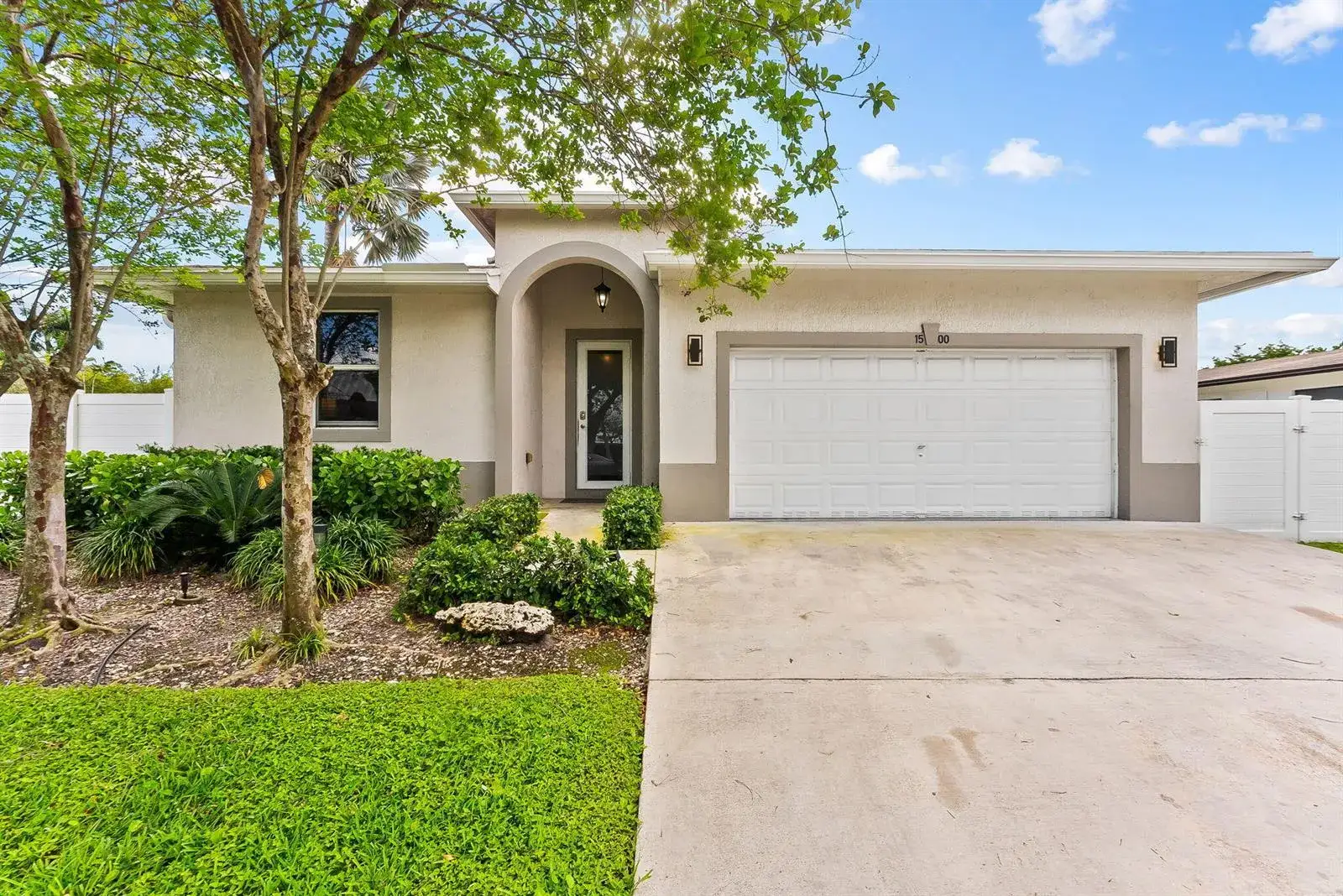 4 bedroom 2 bath Residential for sale at 1500 SW 20th Street, Fort Lauderdale FL 33315