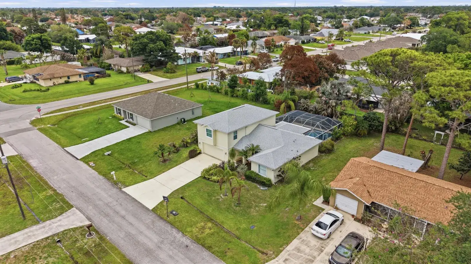 3 bedroom 3 bath Residential for sale at 1707 SE Manth Lane, Port St. Lucie FL 34983