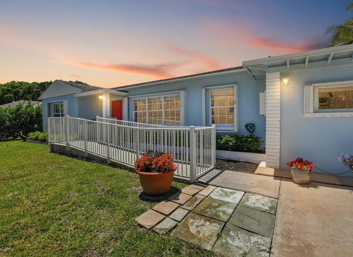 4 bedroom 3 bath Residential for sale at 277 NW 3rd Court, Boca Raton FL 33432