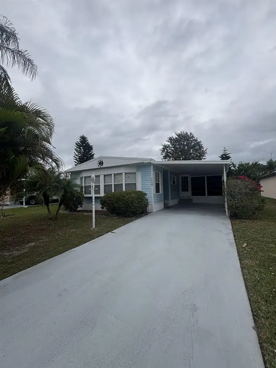 2 bedroom 2 bath Residential for sale at 114 Camino Del Rio, Port St. Lucie FL 34952