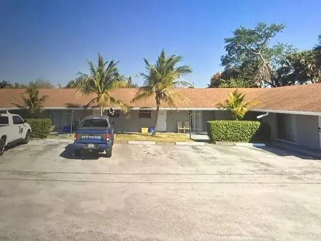 2 bedroom 1 bath Residential for sale at 1967 Juno Road, North Palm Beach FL 33408