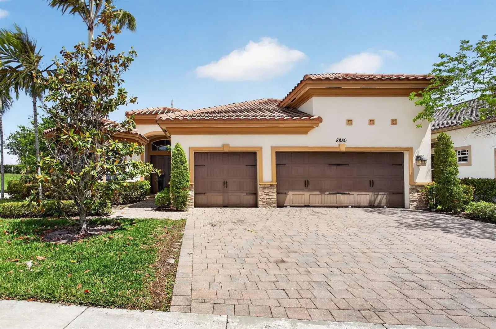 8850 Miralago Way, Parkland FL 33076
