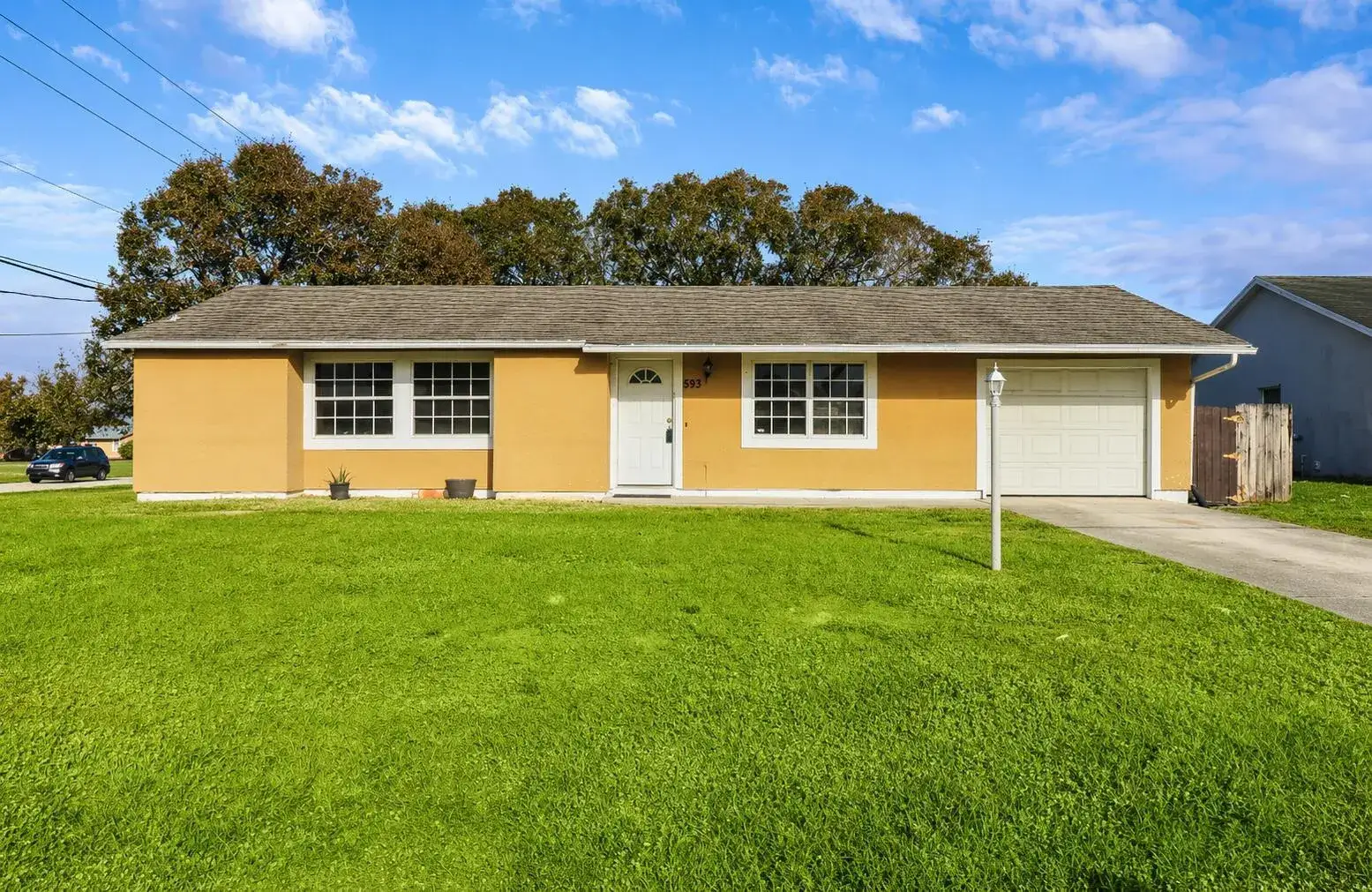 3 bedroom 2 bath Residential for sale at 693 SW Nichols Terrace, Port St. Lucie FL 34953