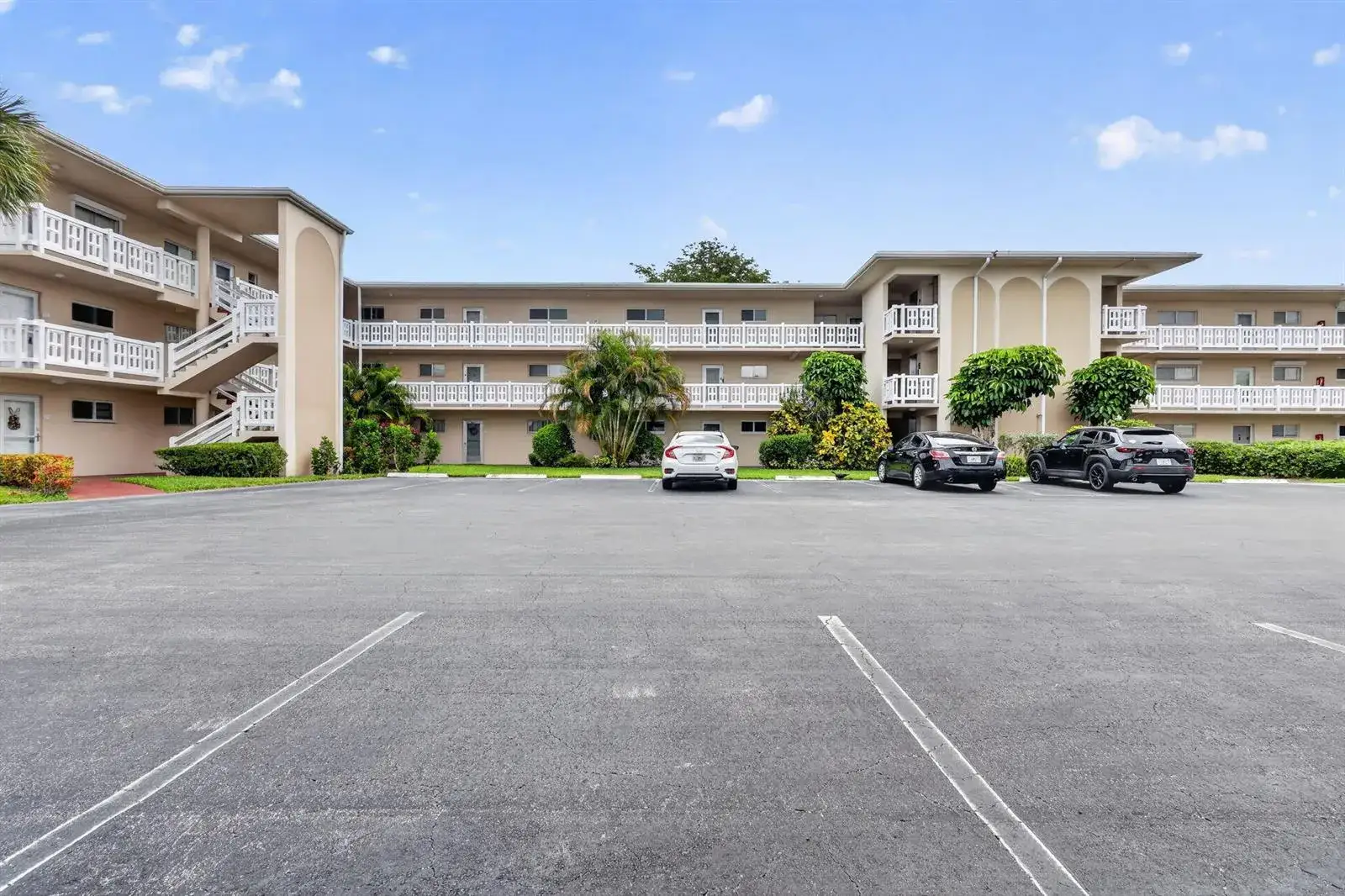 2 bedroom 2 bath Residential for sale at 2770 S Garden Dr S # 303, Lake Worth FL 33461