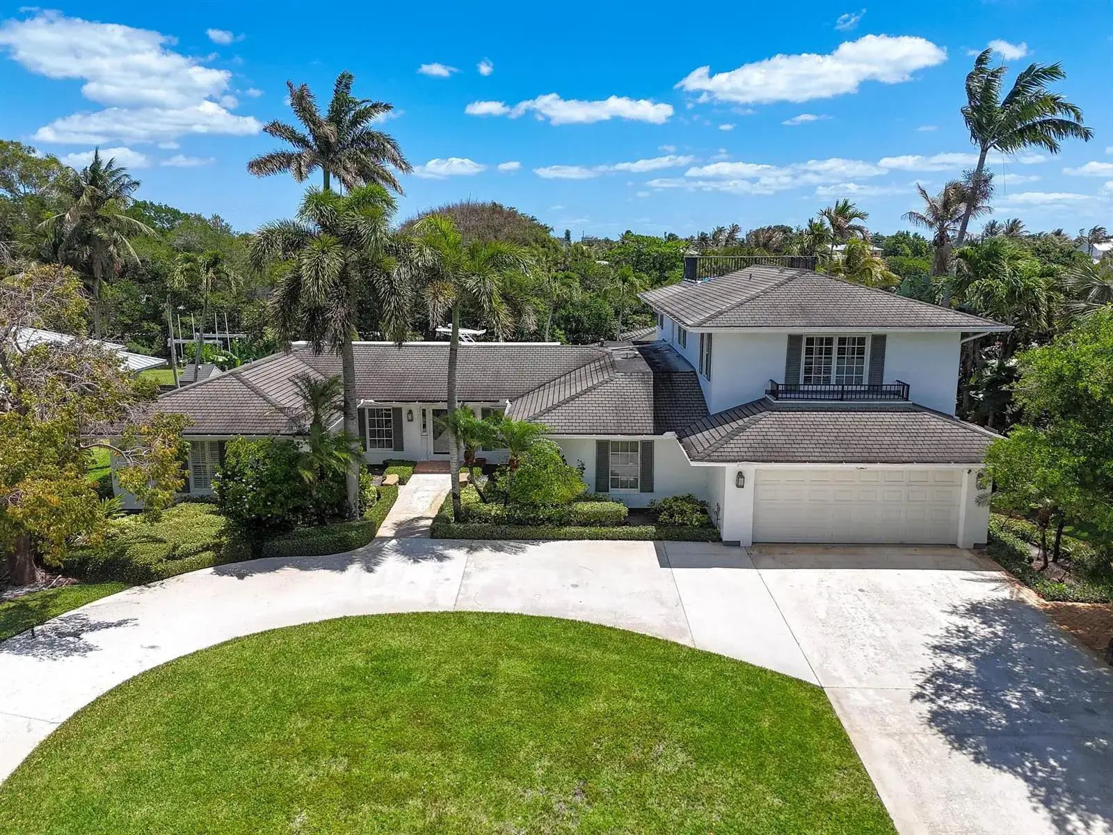 4 bedroom 4 bath Residential for sale at 938 Turner Quay, Jupiter FL 33458