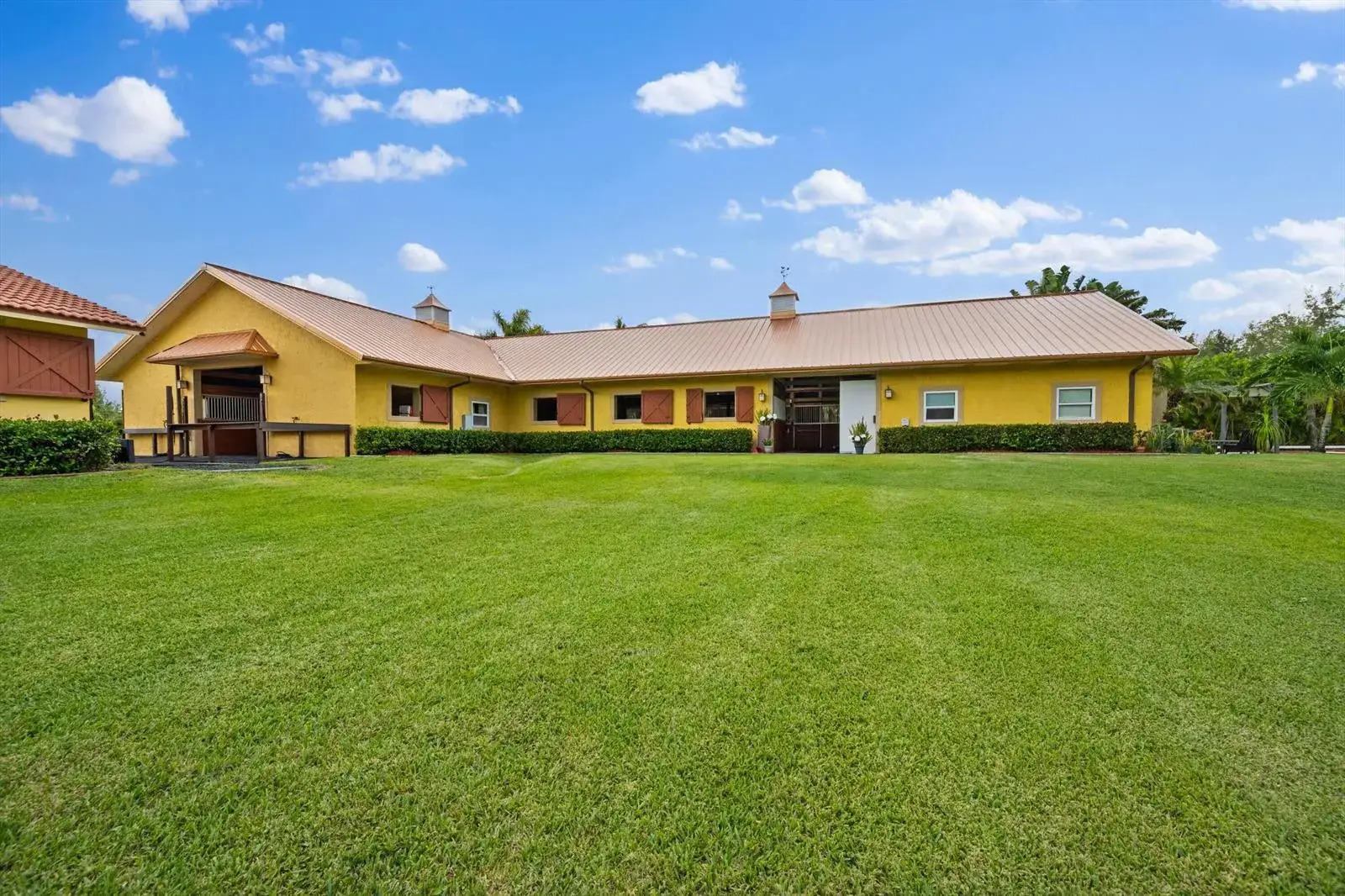 Residential Lease for rent at 11861 Hawk Hollow, Wellington FL 33449
