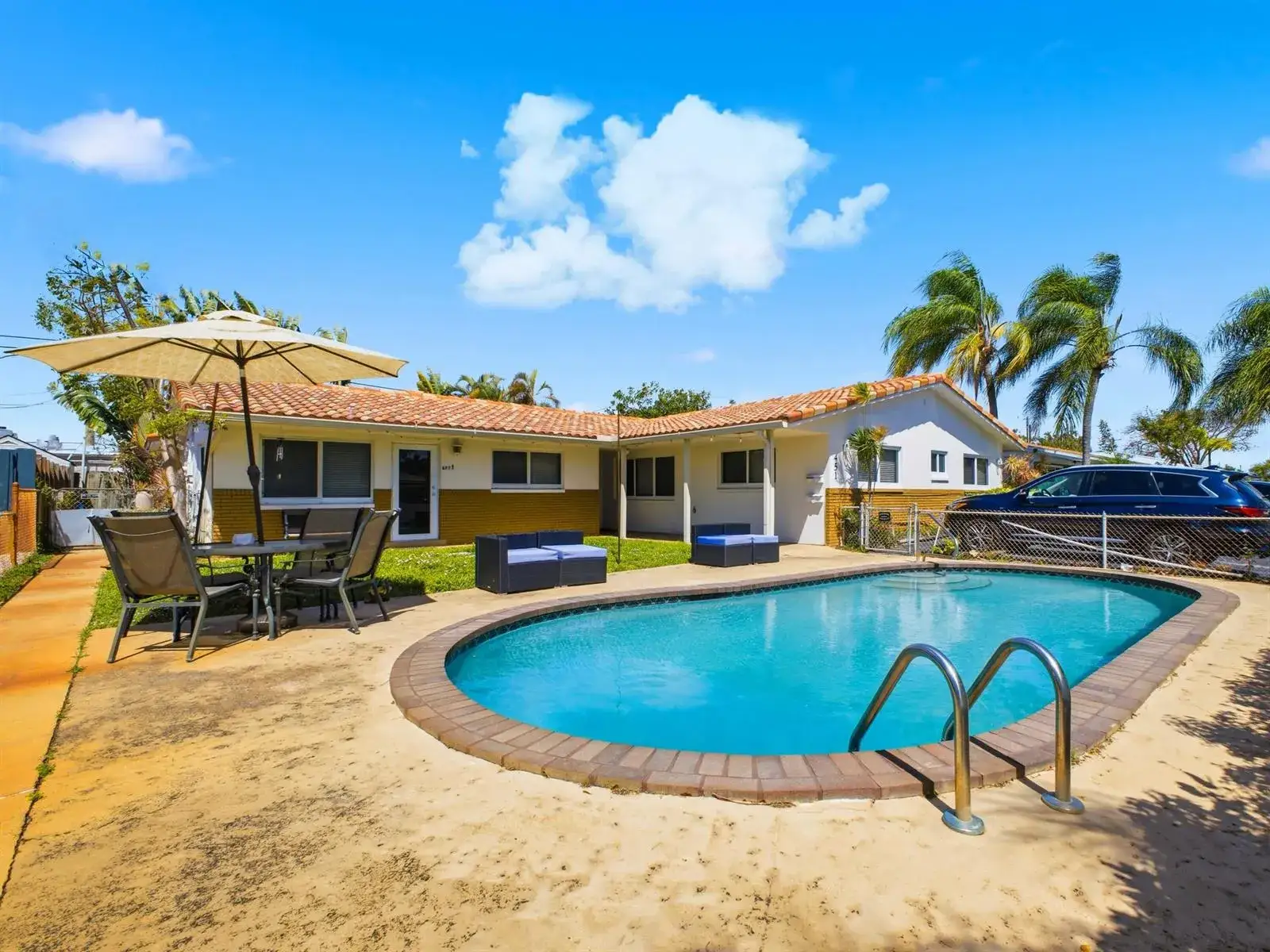 Residential Income for sale at 451 SE 1st Avenue # B, Pompano Beach FL 33060