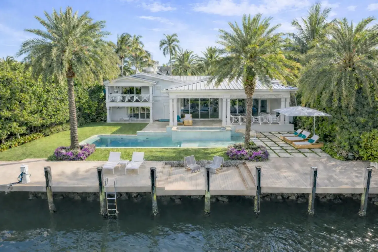 4 bedroom 5 bath Residential for sale at 1605 SE 9th Street, Fort Lauderdale FL 33316