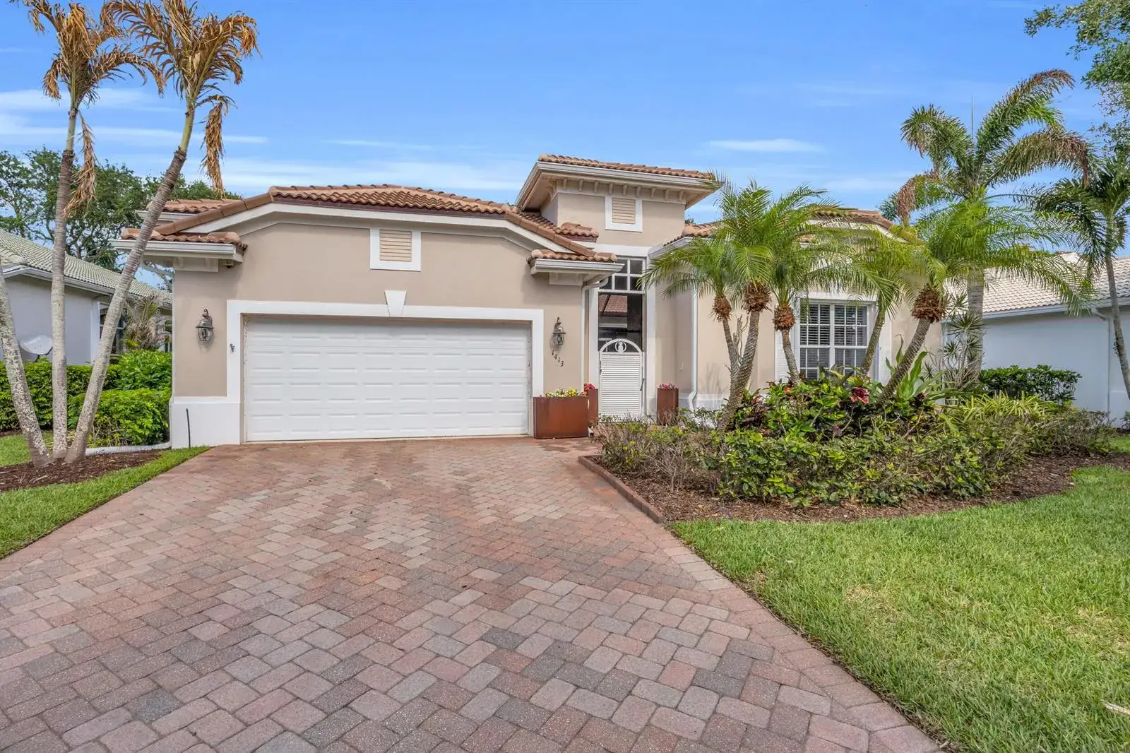 4 bedroom 4 bath Residential for sale at 1413 W Island Club Square, Vero Beach FL 32963