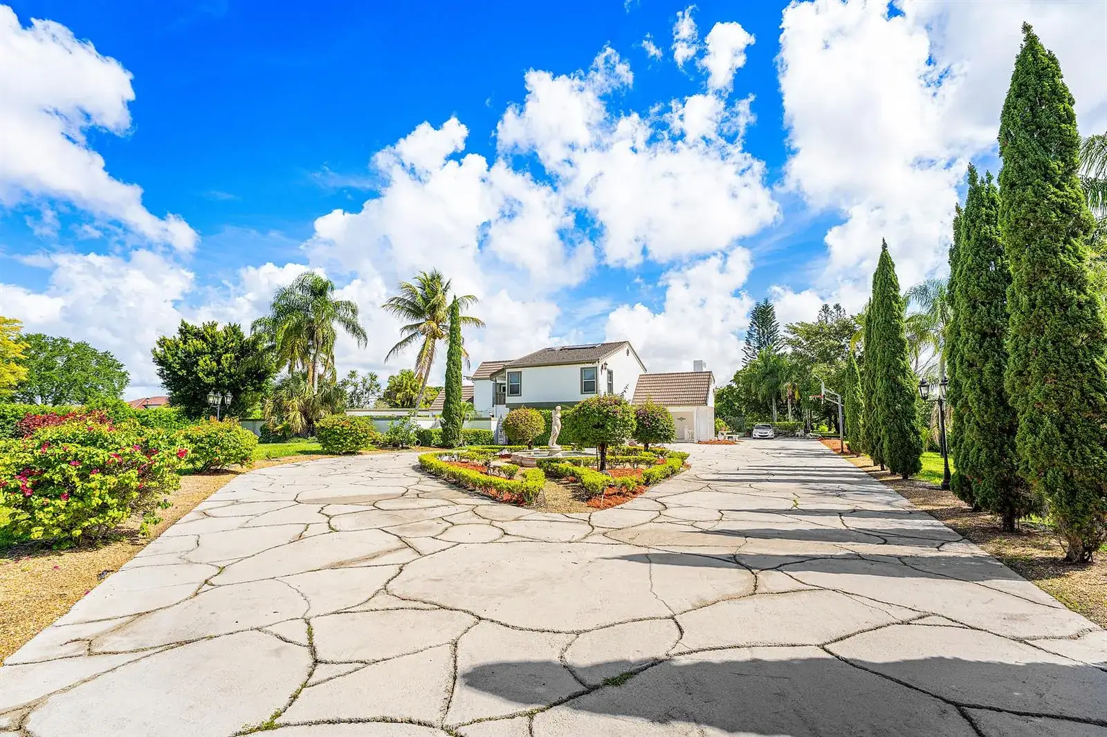 4 bedroom 3 bath Residential for sale at 10170 Calumet Lane, Lake Worth FL 33467