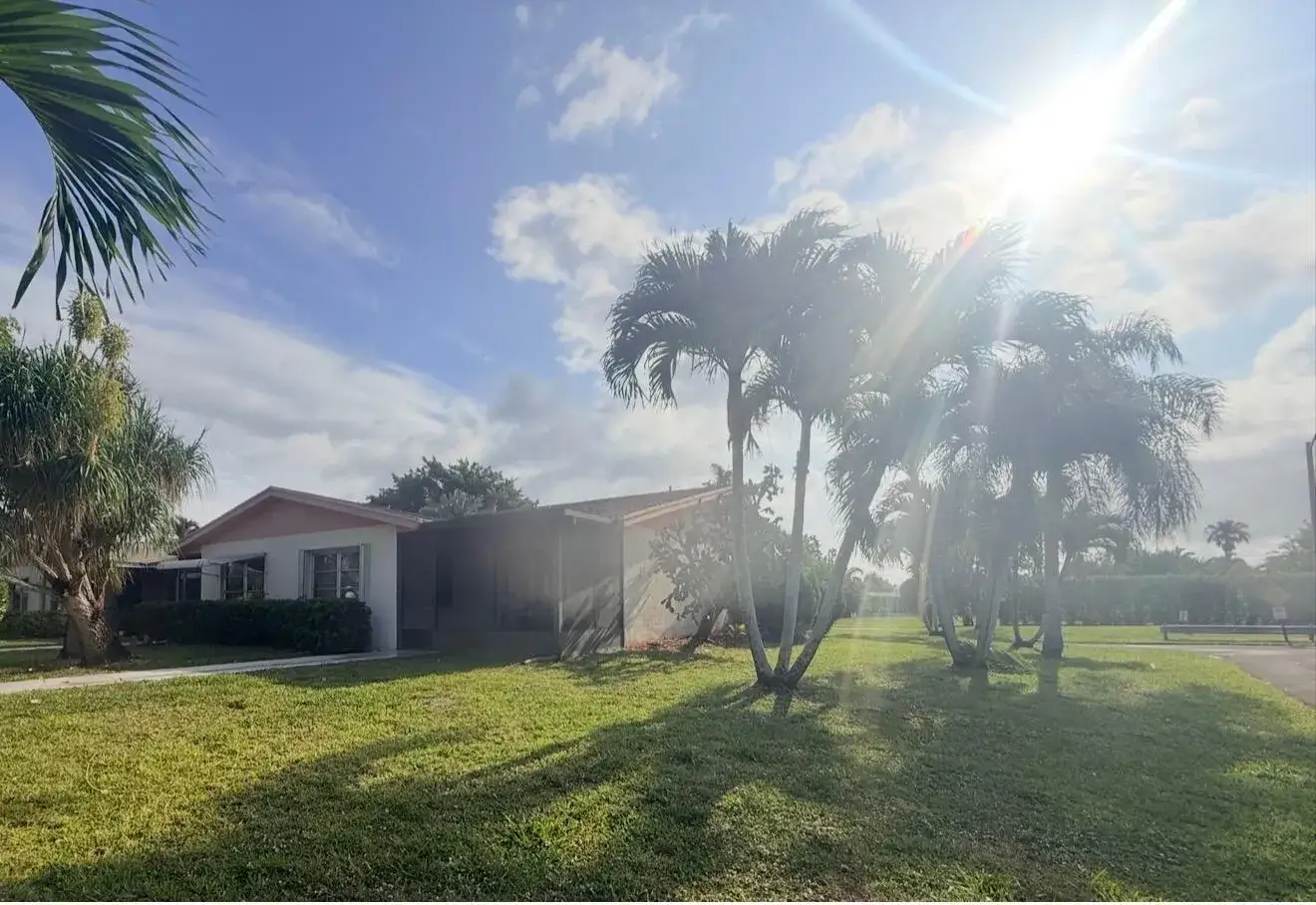 2 bedroom 2 bath Residential Lease for rent at 14464 Campanelli Drive, Delray Beach FL 33484