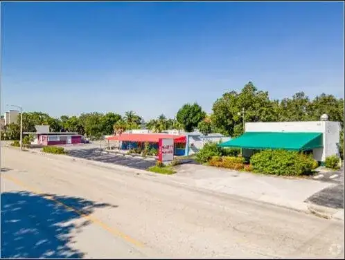 Commercial Sale for sale at 901 S Andrews Avenue, Fort Lauderdale FL 33316