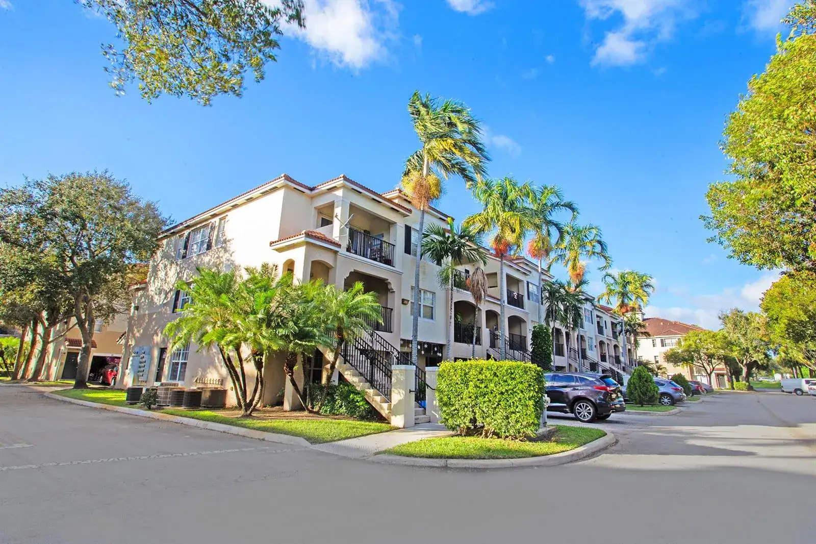 3 bedroom 2 bath Residential Lease for rent at 5860 W Sample Road # 204, Coral Springs FL 33063