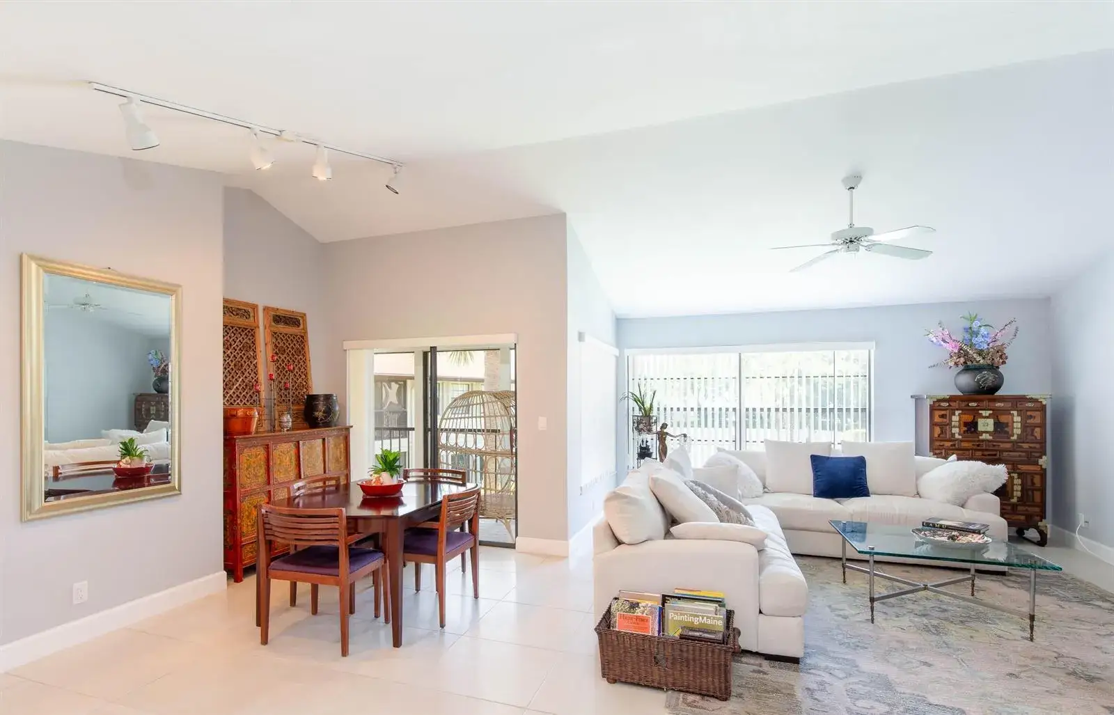 3 bedroom 2 bath Residential for sale at 3399 Jog Park Drive, FL 33467