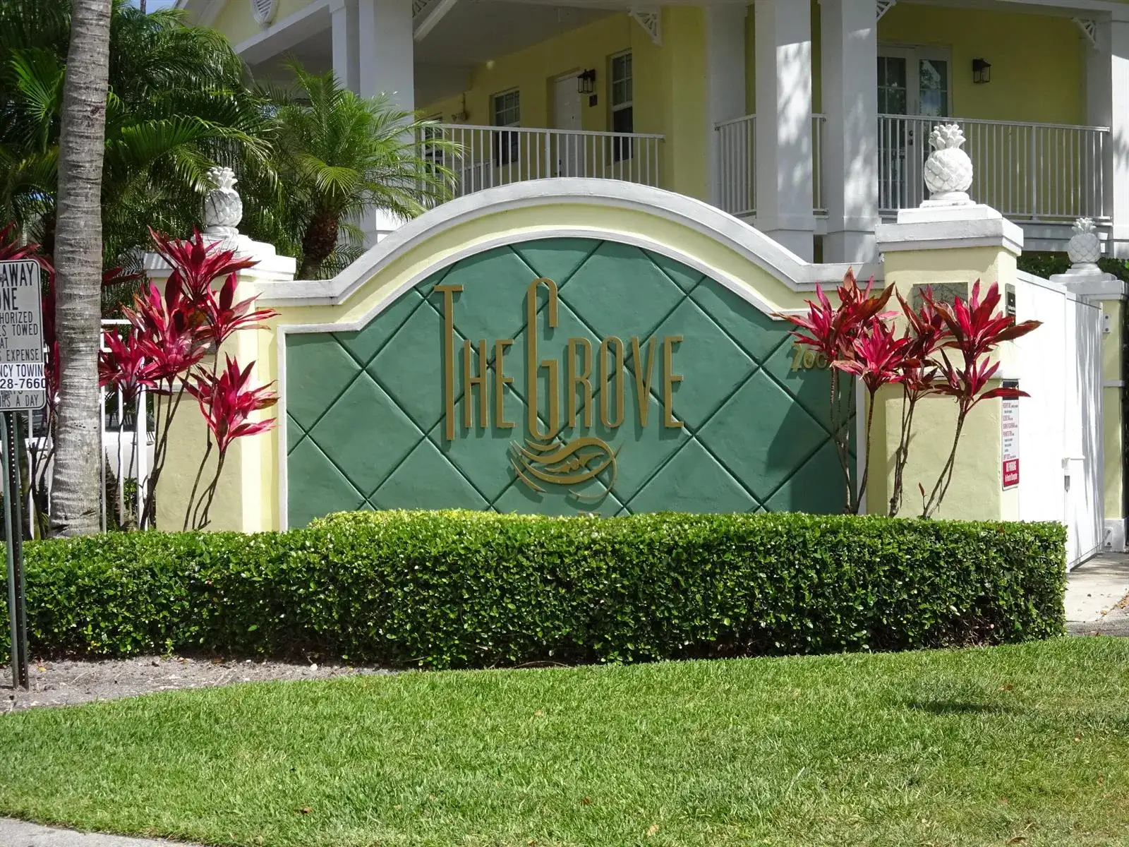2 bedroom 1 bath Residential Lease for rent at 2660 NE 8th Avenue # 208, Wilton Manors FL 33334