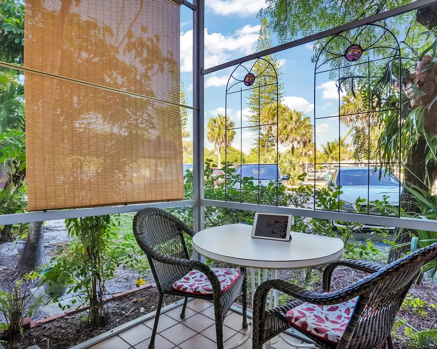 1 bedroom 1 bath Residential for sale at 2061 NW 47th Terrace # 103, Lauderhill FL 33313