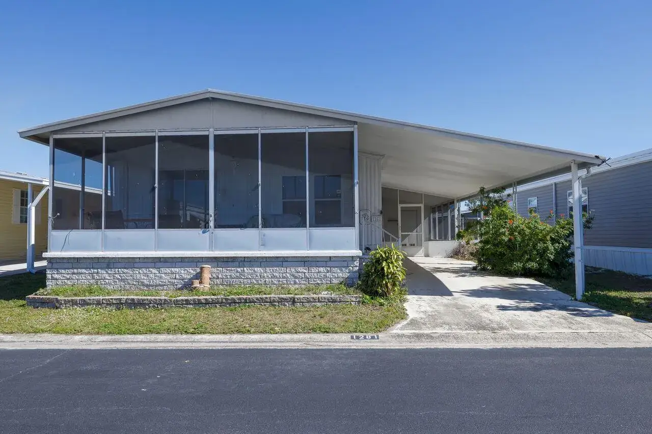 2 bedroom 2 bath Residential for sale at 2001 N 83rd Ave Avenue N # 1281, FL 33702