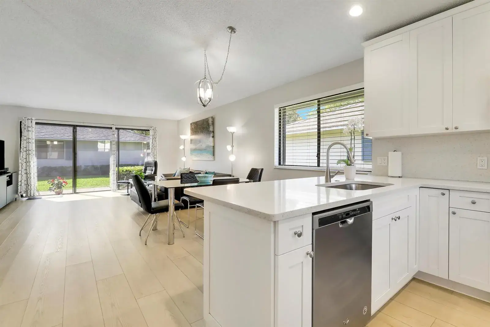 2 bedroom 2 bath Residential Lease for rent at 811 Club Drive, Palm Beach Gardens FL 33418