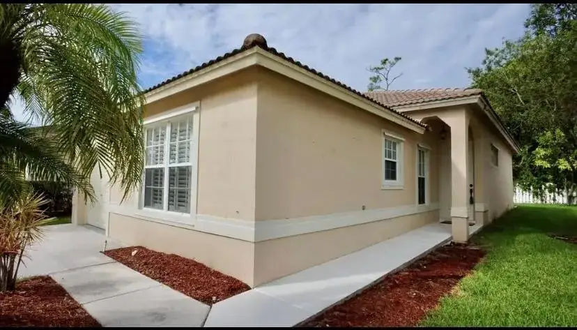 3 bedroom 2 bath Residential Lease for rent at 145 Prestige Drive, Royal Palm Beach FL 33411