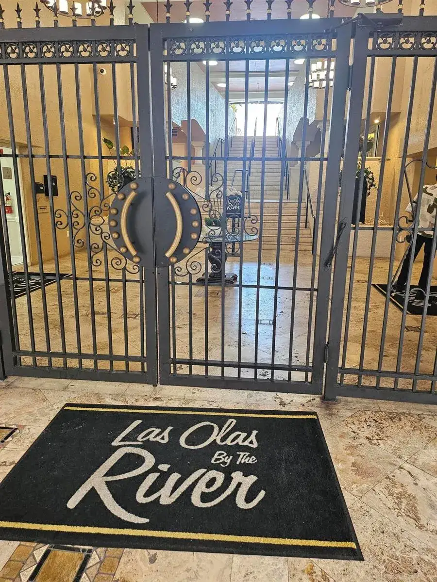 1 bedroom 1 bath Residential Lease for rent at 520 SE 5 Avenue # 3704, Fort Lauderdale FL 33301