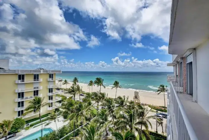 2 bedroom 2 bath Residential Lease for rent at 100 Worth Avenue # 7, Palm Beach FL 33480