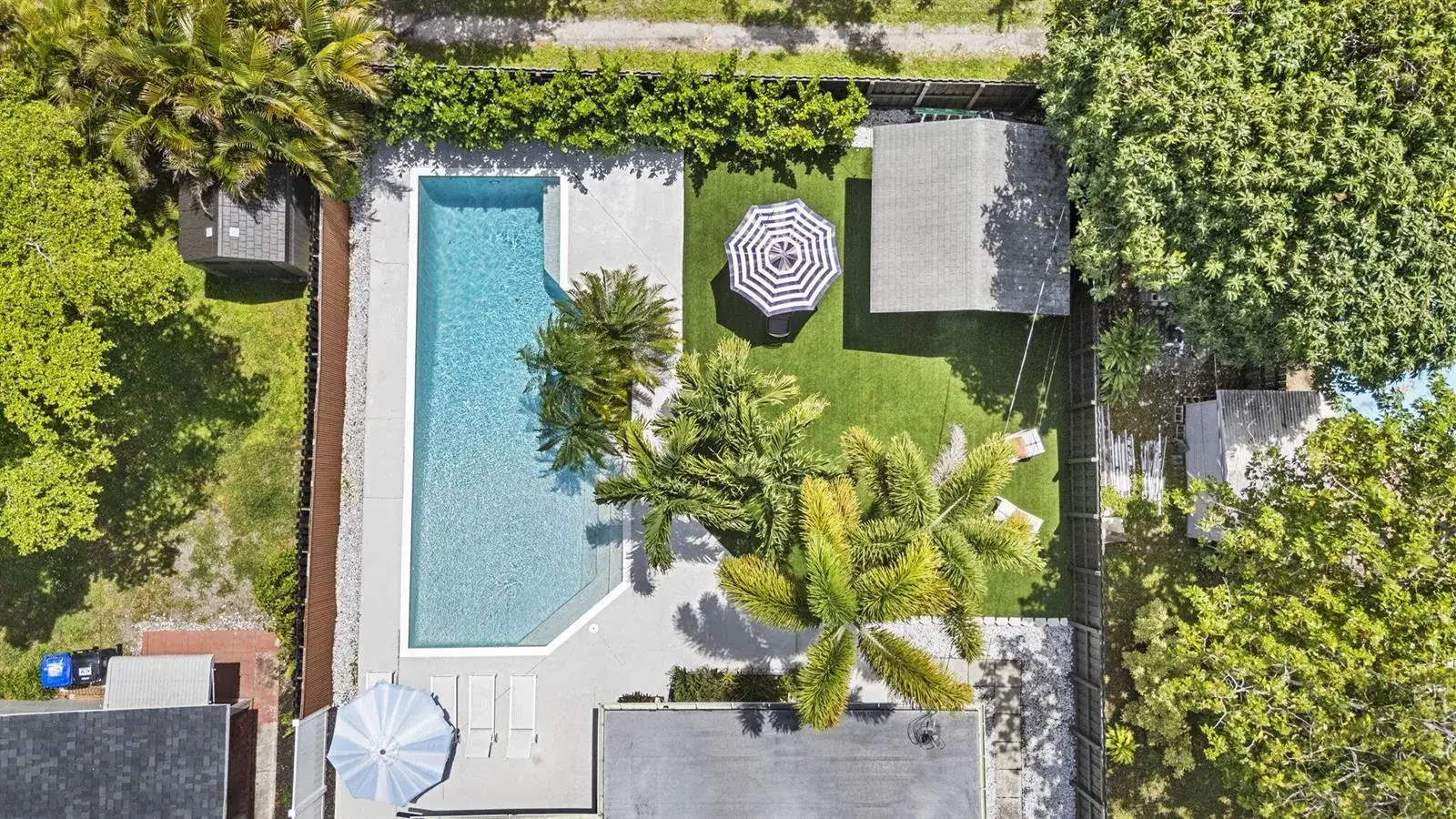 4 bedroom 2 bath Residential for sale at 606 SW 19th Street, Fort Lauderdale FL 33315