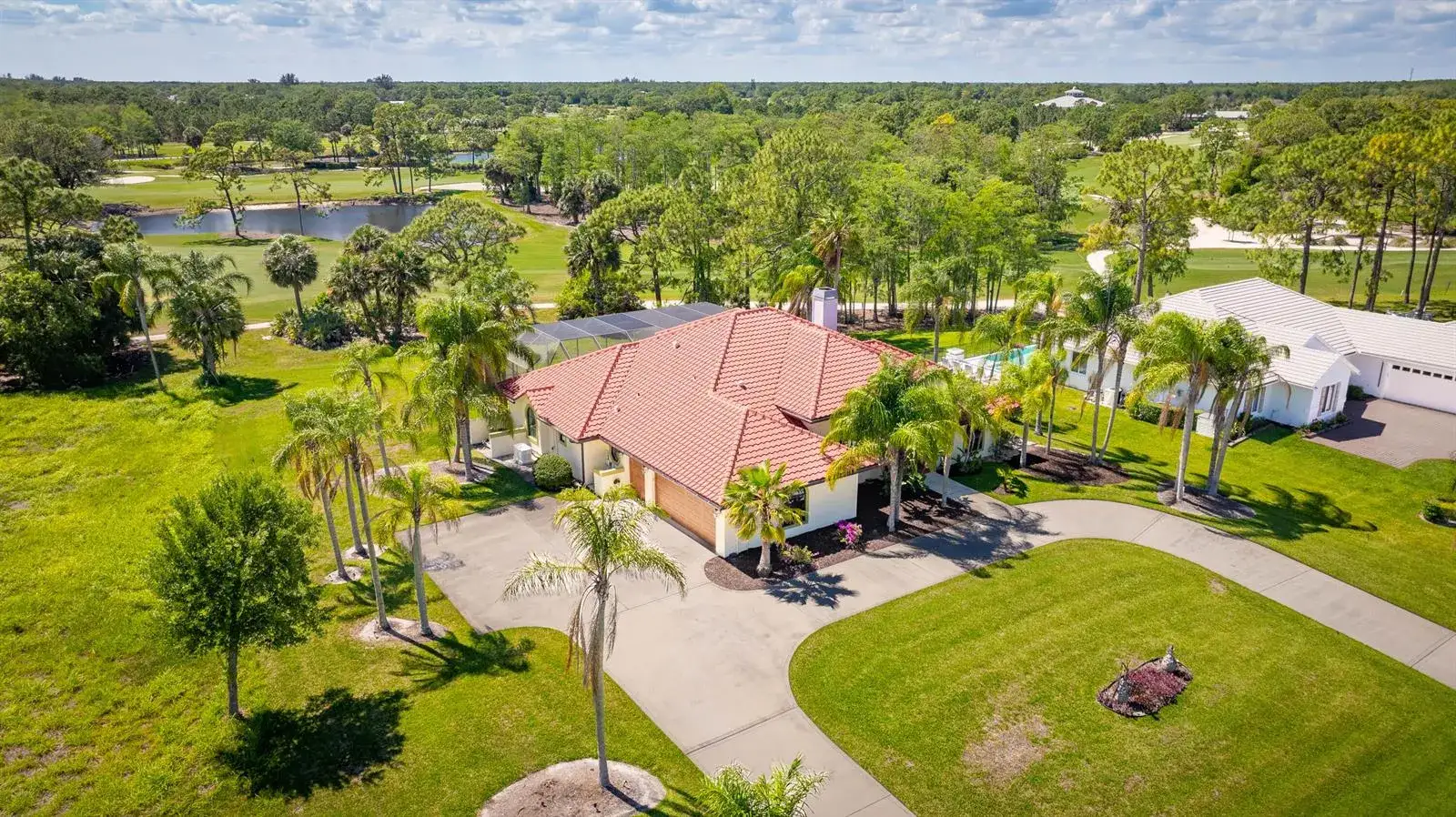 3 bedroom 2 bath Residential for sale at 18680 SE Old Trail Drive E, Jupiter FL 33478