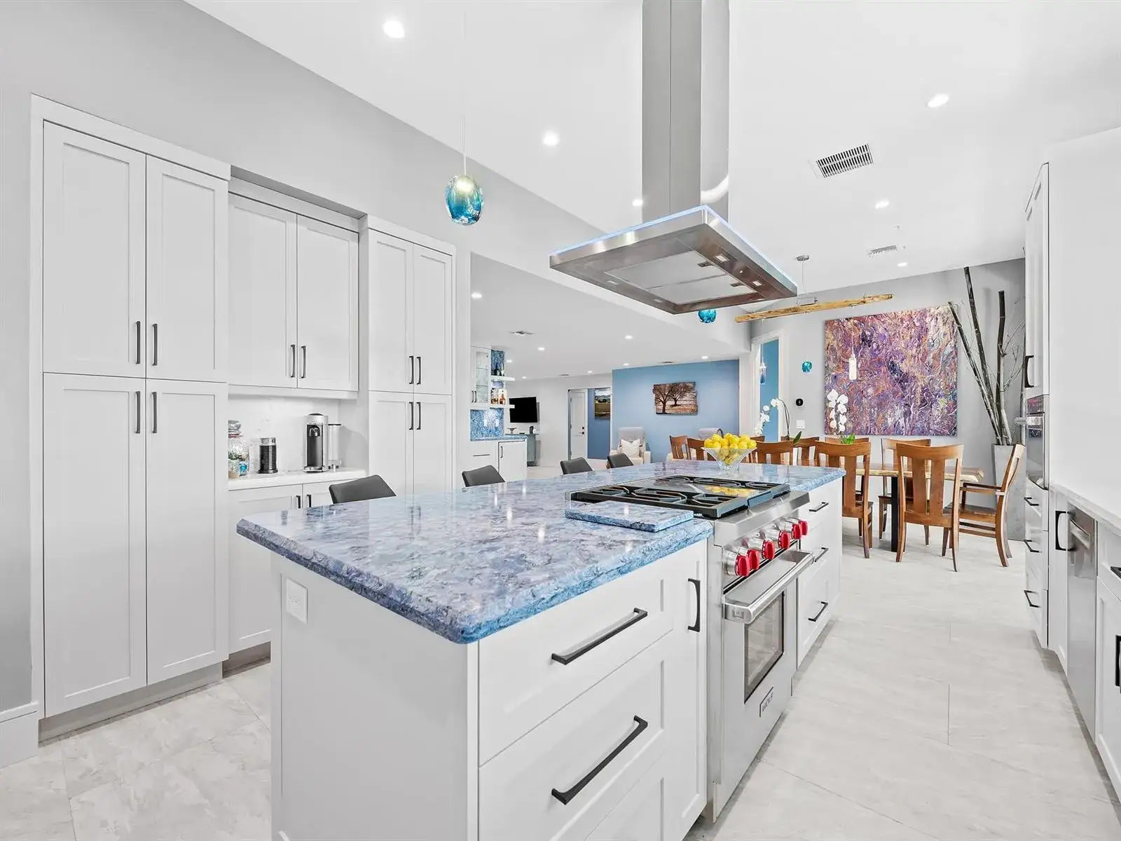 3 bedroom 3 bath Residential for sale at 2754 NE 31st Court, Lighthouse Point FL 33064