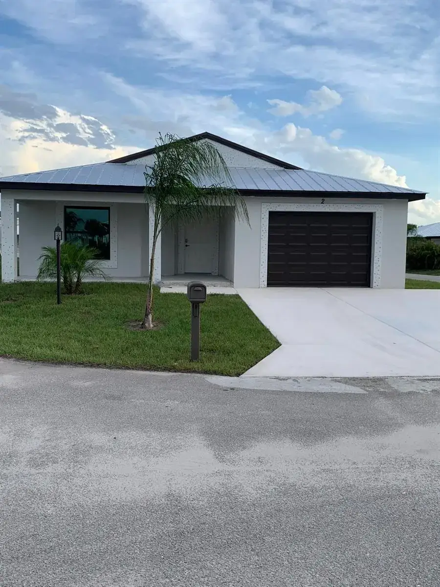 2 bedroom 2 bath Residential for sale at 43 La Villa Way, Fort Pierce FL 34951