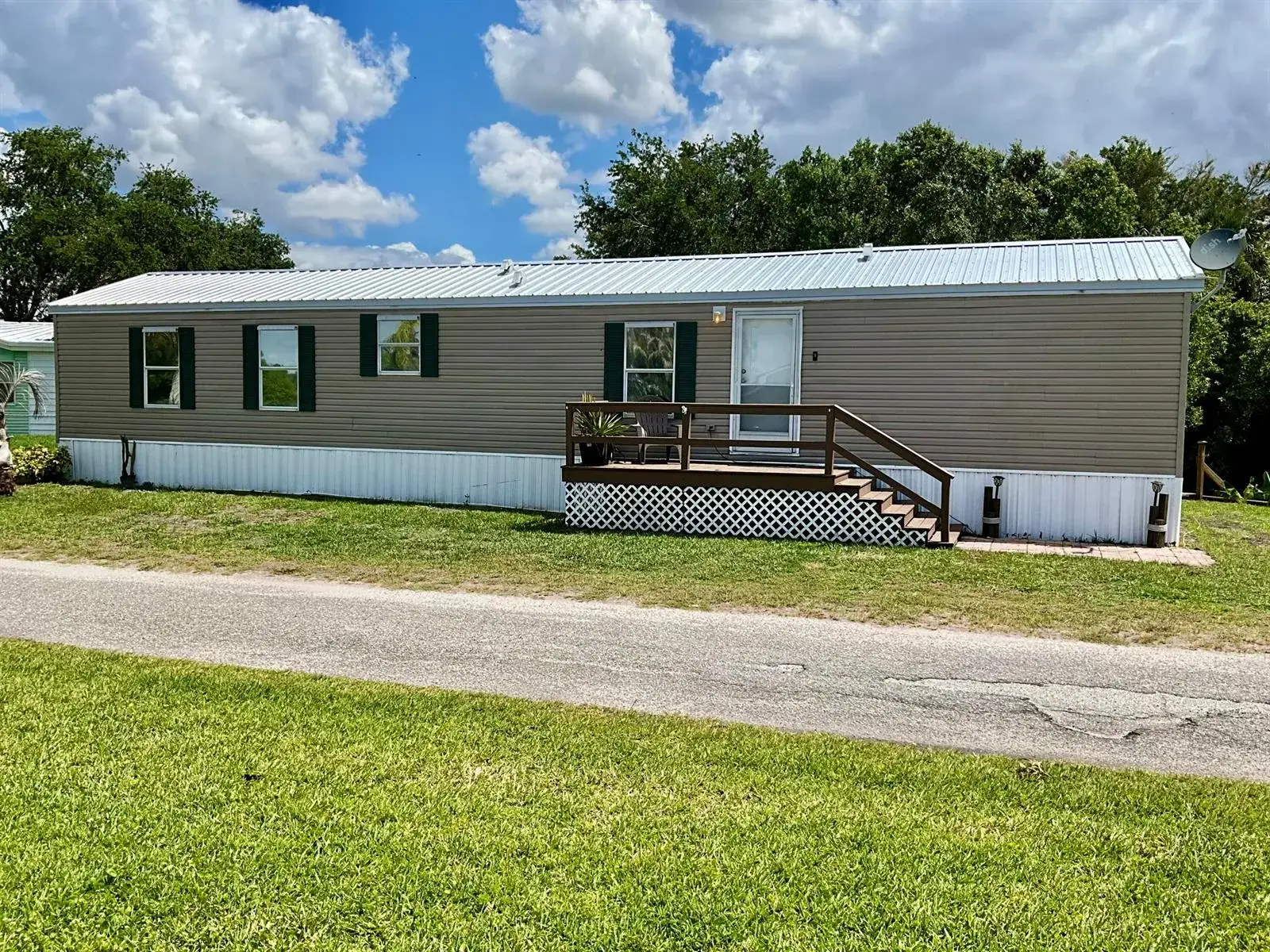 2 bedroom 2 bath Residential for sale at 1905 SE 8th Avenue, Okeechobee FL 34974