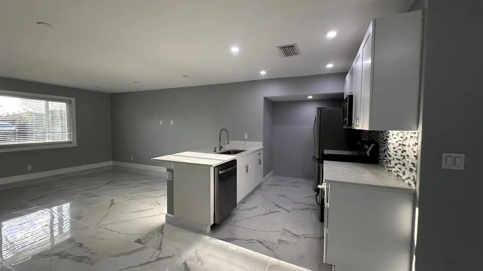 2 bedroom 1 bath Residential Lease for rent at 1134 Woodbine Road, West Palm Beach FL 33417