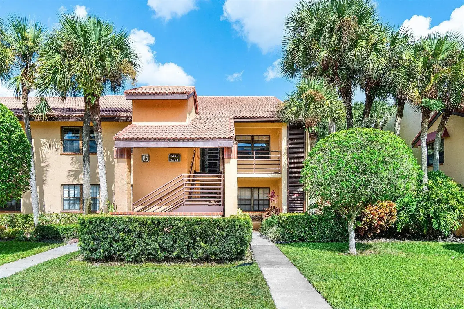 3 bedroom 2 bath Residential Lease for rent at 6446 Aspen Glen Circle, Boynton Beach FL 33437