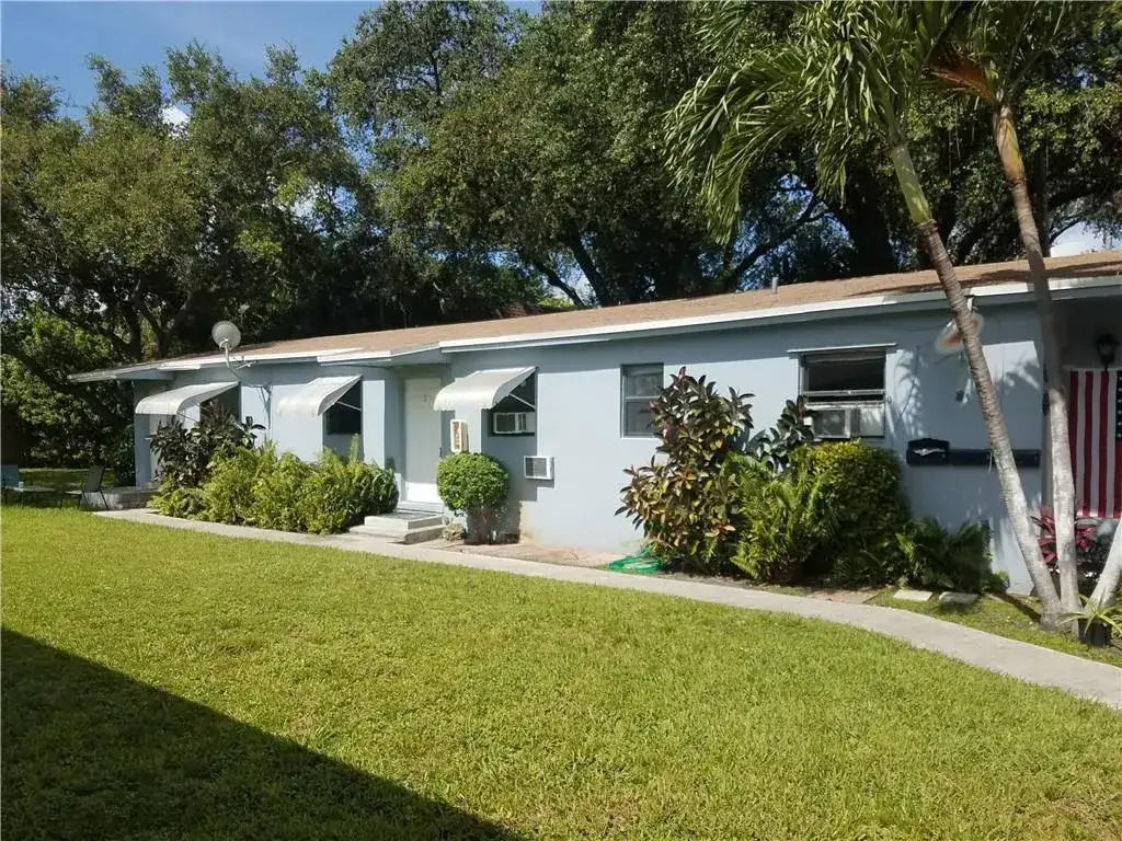 1 bedroom 1 bath Residential Lease for rent at 2318 Van Buren Street # 1, Hollywood FL 33020