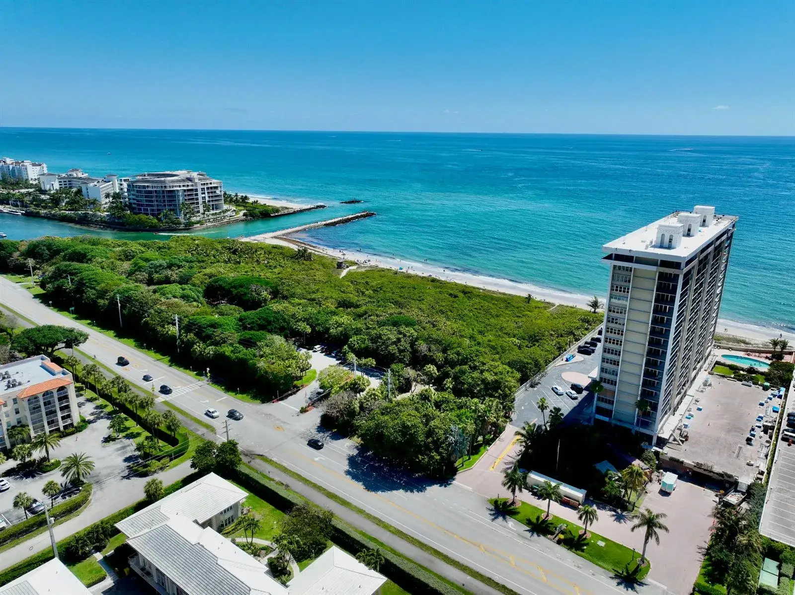 3 bedroom 2 bath Residential for sale at 1180 S Ocean Boulevard # 3f, Boca Raton FL 33432