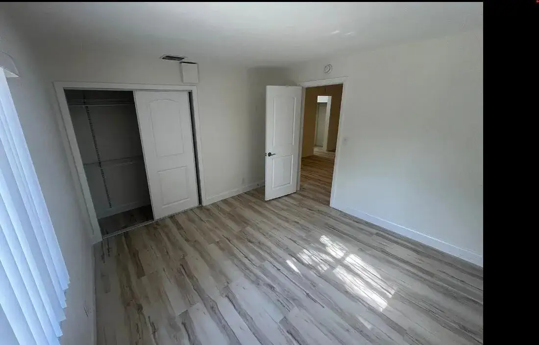 2 bedroom 1 bath Residential Lease for rent at 240 NE 12th Street, Delray Beach FL 33444