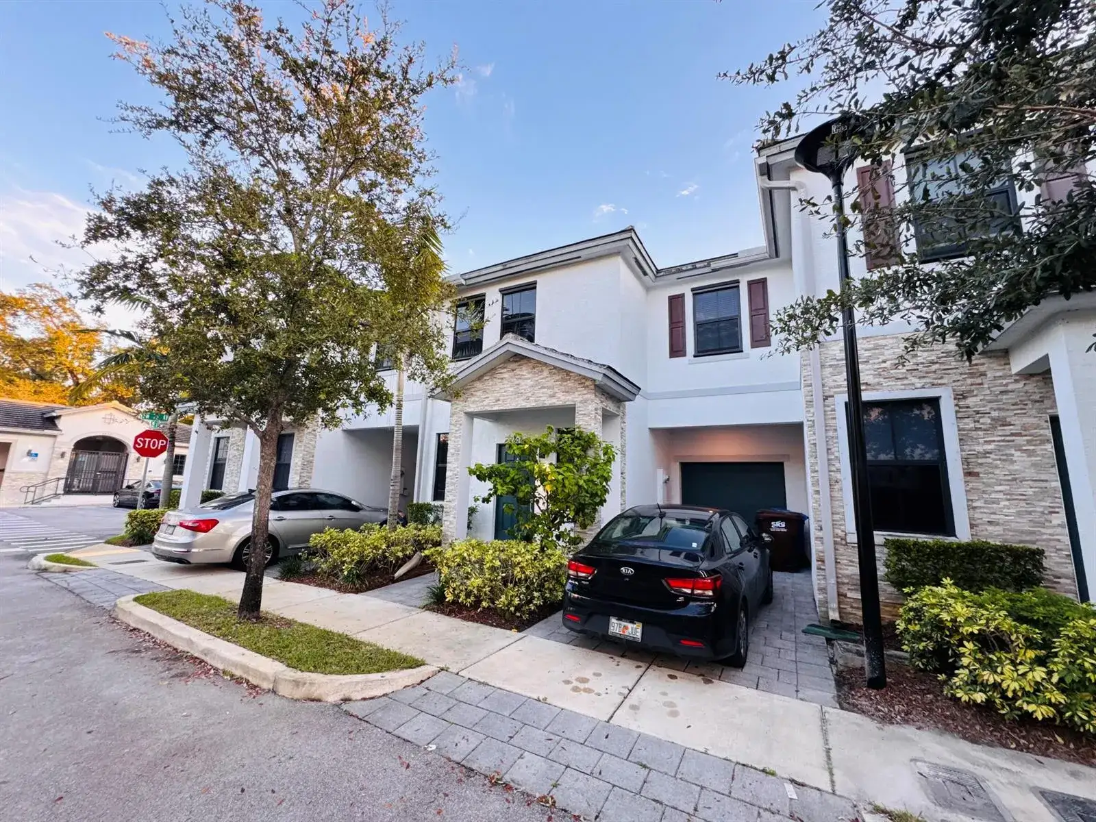 3 bedroom 2 bath Residential for sale at 1606 SW 28th Court, Fort Lauderdale FL 33315