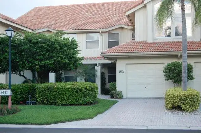 3 bedroom 2 bath Residential Lease for rent at 2431 NW 59th Street # 404, Boca Raton FL 33496