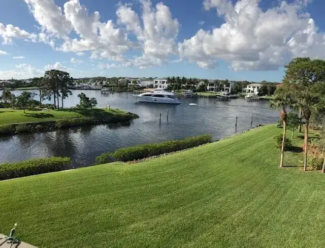 2 bedroom 2 bath Residential Lease for rent at 2201 Marina Isle Way # 403, Jupiter FL 33477