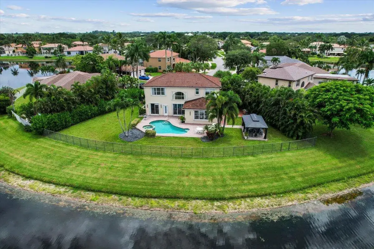 4 bedroom 3 bath Residential for sale at 6445 Kirsten Way, Lake Worth FL 33467