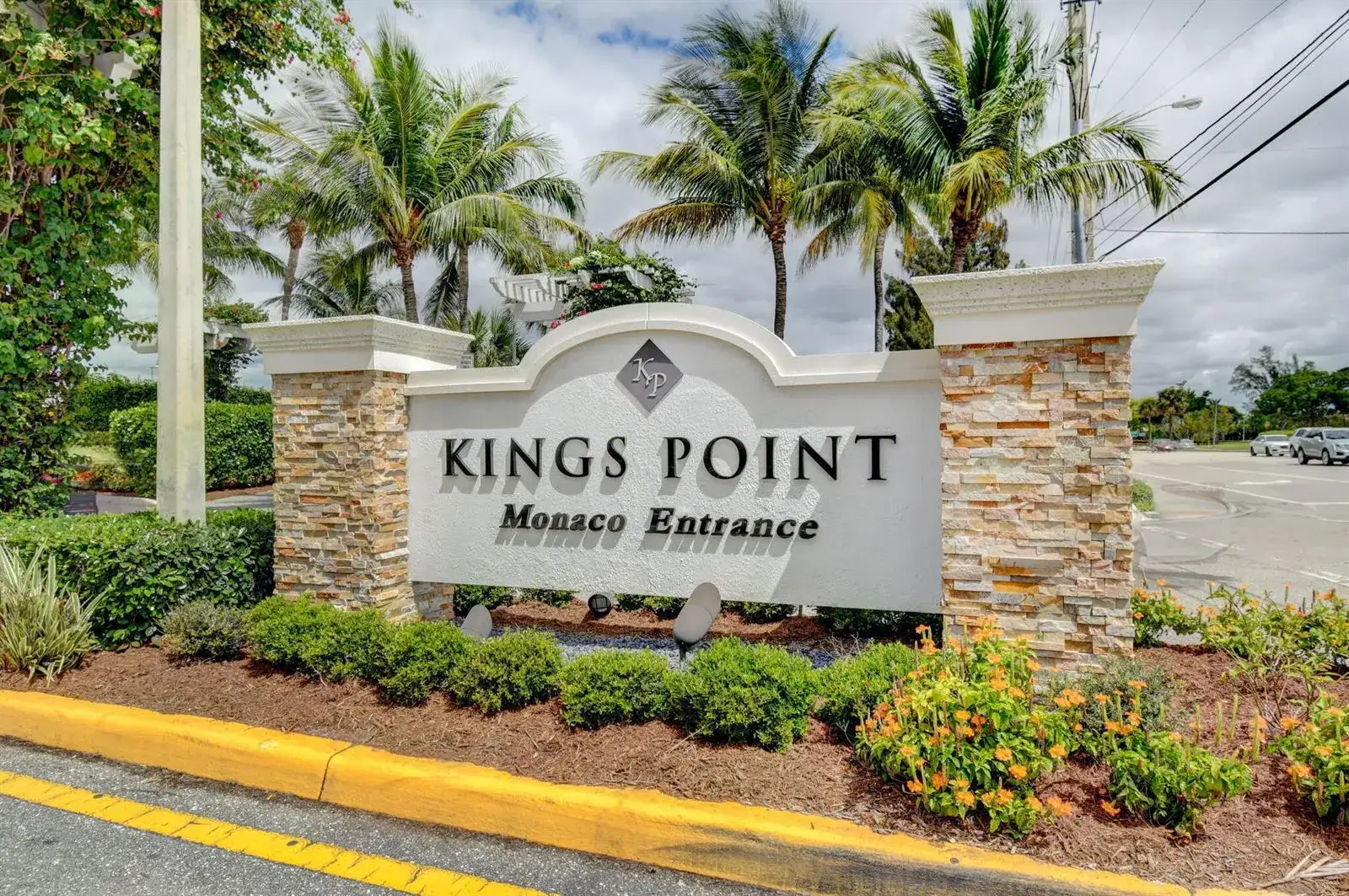 2 bedroom 2 bath Residential for sale at 66 Capri B, Delray Beach FL 33484