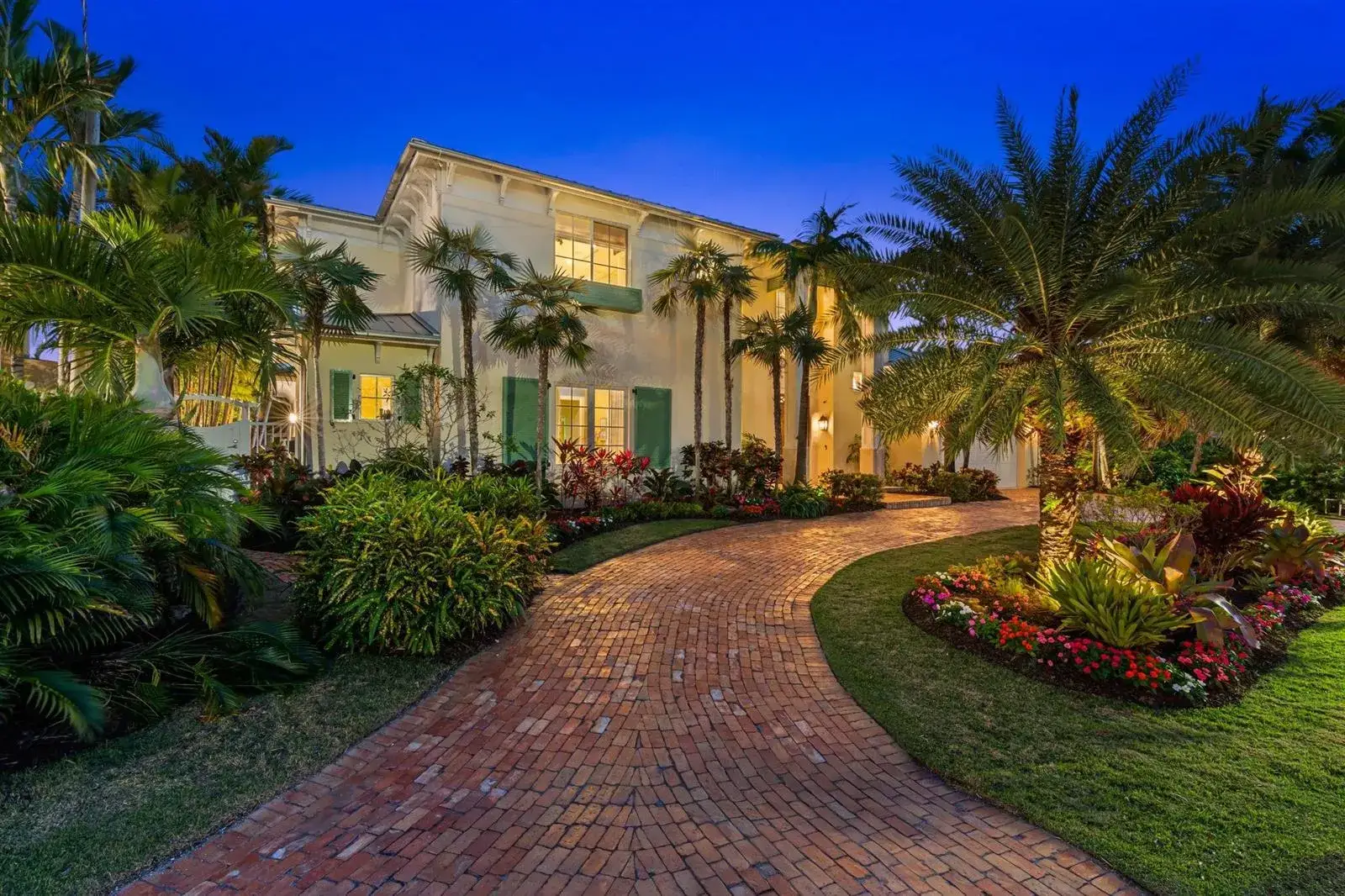5 bedroom 5 bath Residential for sale at 2870 NE 24th Place, Fort Lauderdale FL 33305