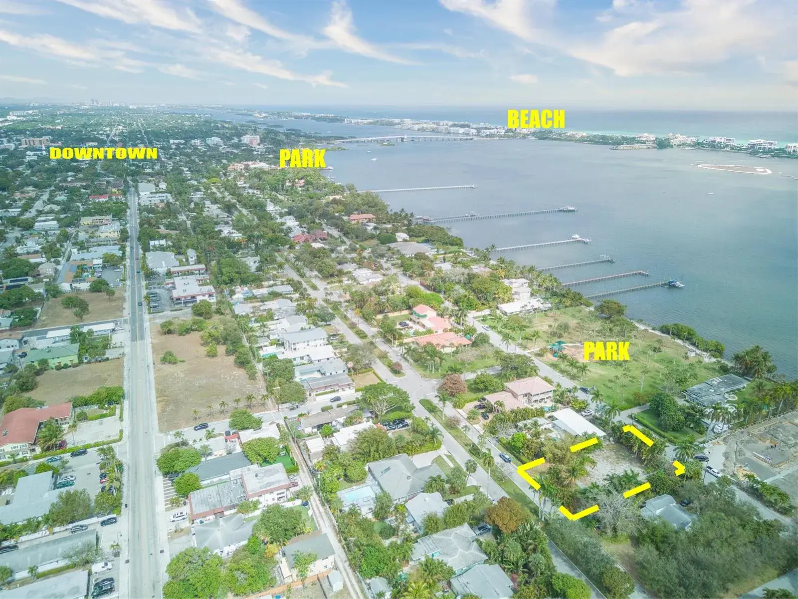 Commercial Land for sale at 1118 S Palmway, FL 33460