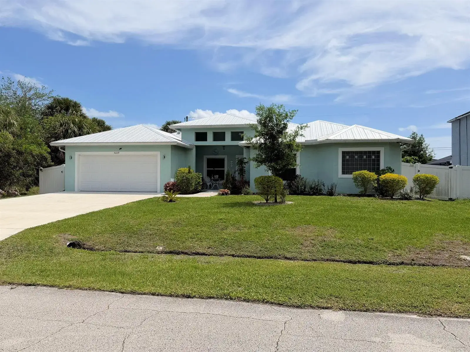 5 bedroom 3 bath Residential for sale at 4609 SW Ulster Street, Port St. Lucie FL 34953