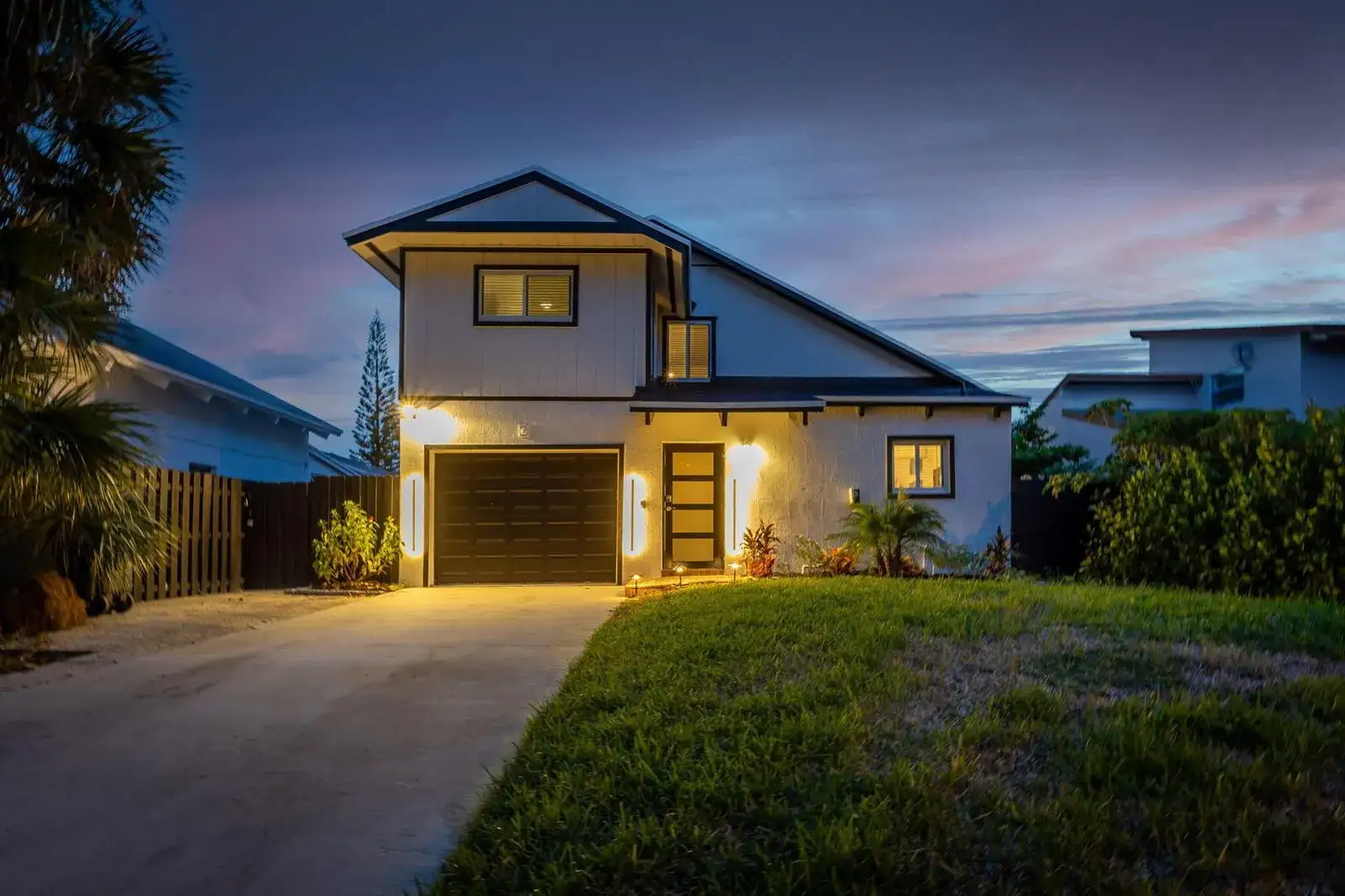3 bedroom 3 bath Residential Lease for rent at 2541 Southridge Road, Delray Beach FL 33444
