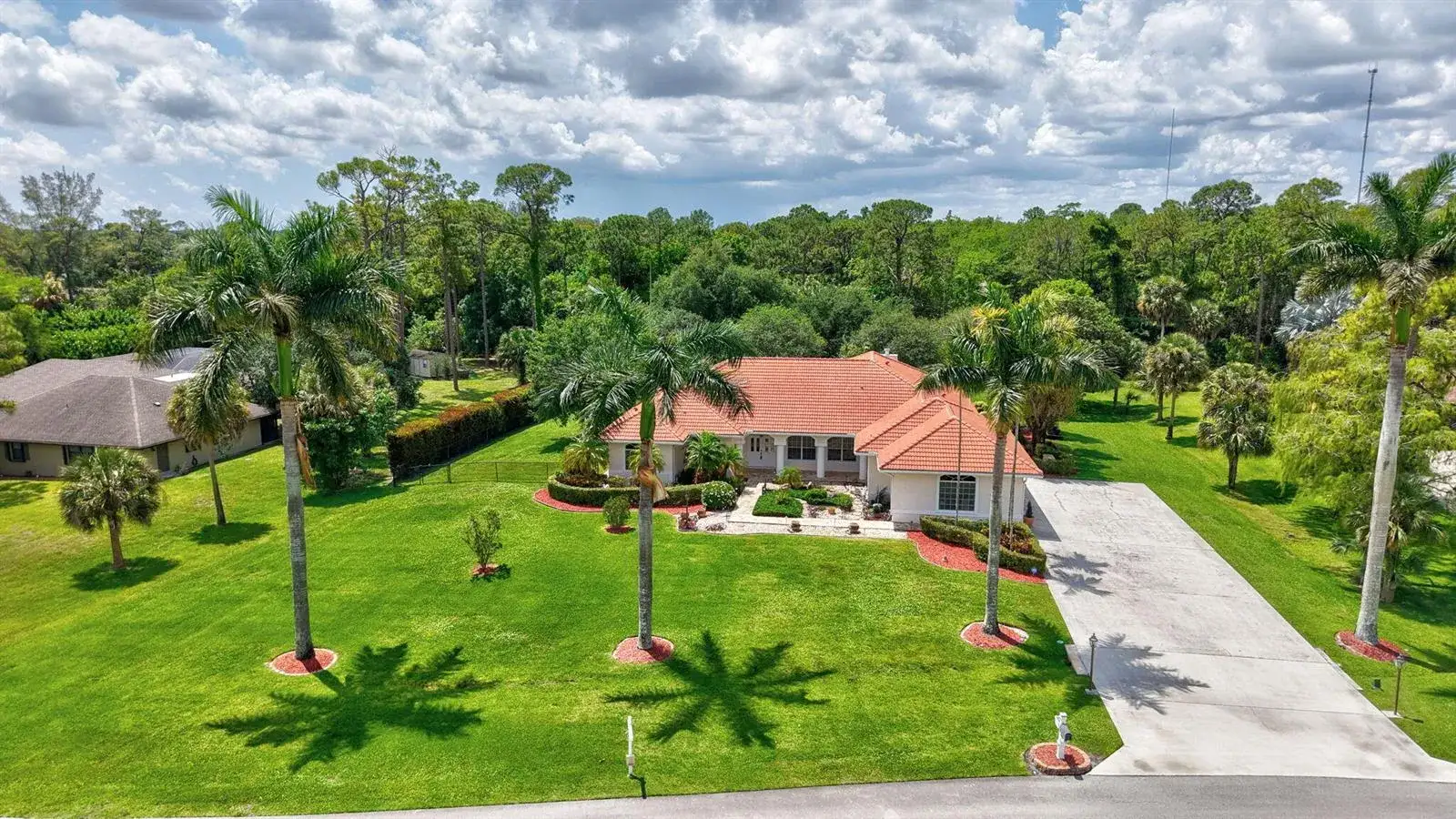 4 bedroom 3 bath Residential for sale at 9774 Saddle Court, Lake Worth FL 33467