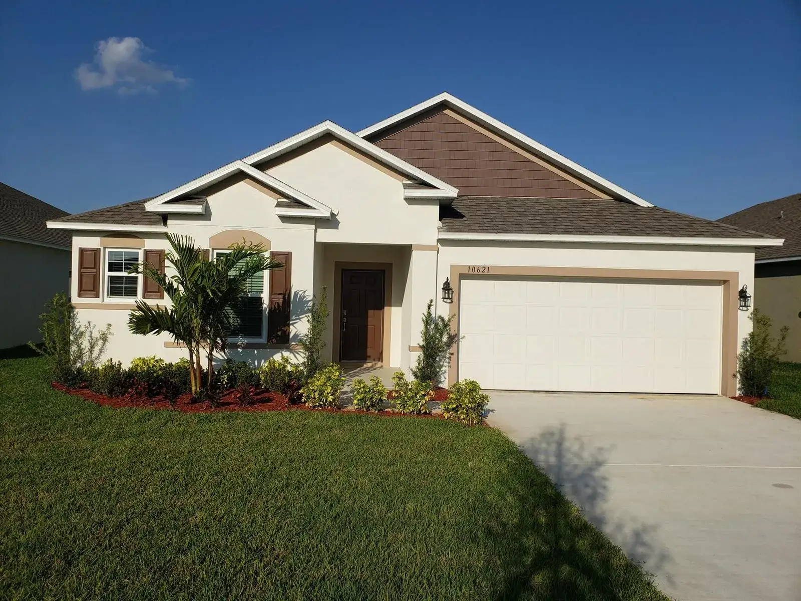 4 bedroom 2 bath Residential for sale at 10621 SW Vasari Way, Port St. Lucie FL 34987